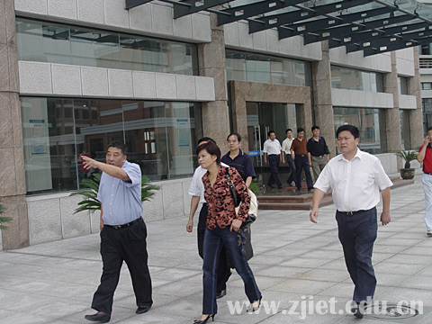 杭州联华老总_杭州世纪联华(2)