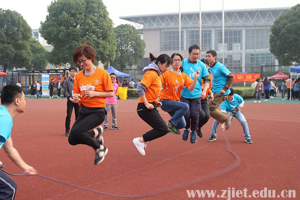 跳大绳1.jpg