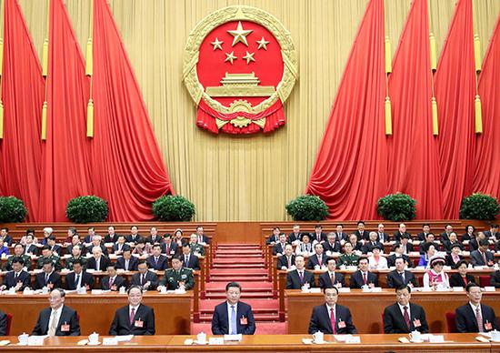 3月5日,第十二届全国人民代表大会第五次会议在北京人民大会堂开幕。党和国家领导人习近平、李克强、俞正声、刘云山、王岐山、张高丽等出席会议。新华社记者 兰红光 摄