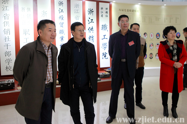 闵来访.jpg
